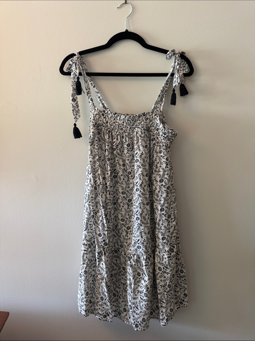 Women's White Floral Tie-Shoulder Sundress